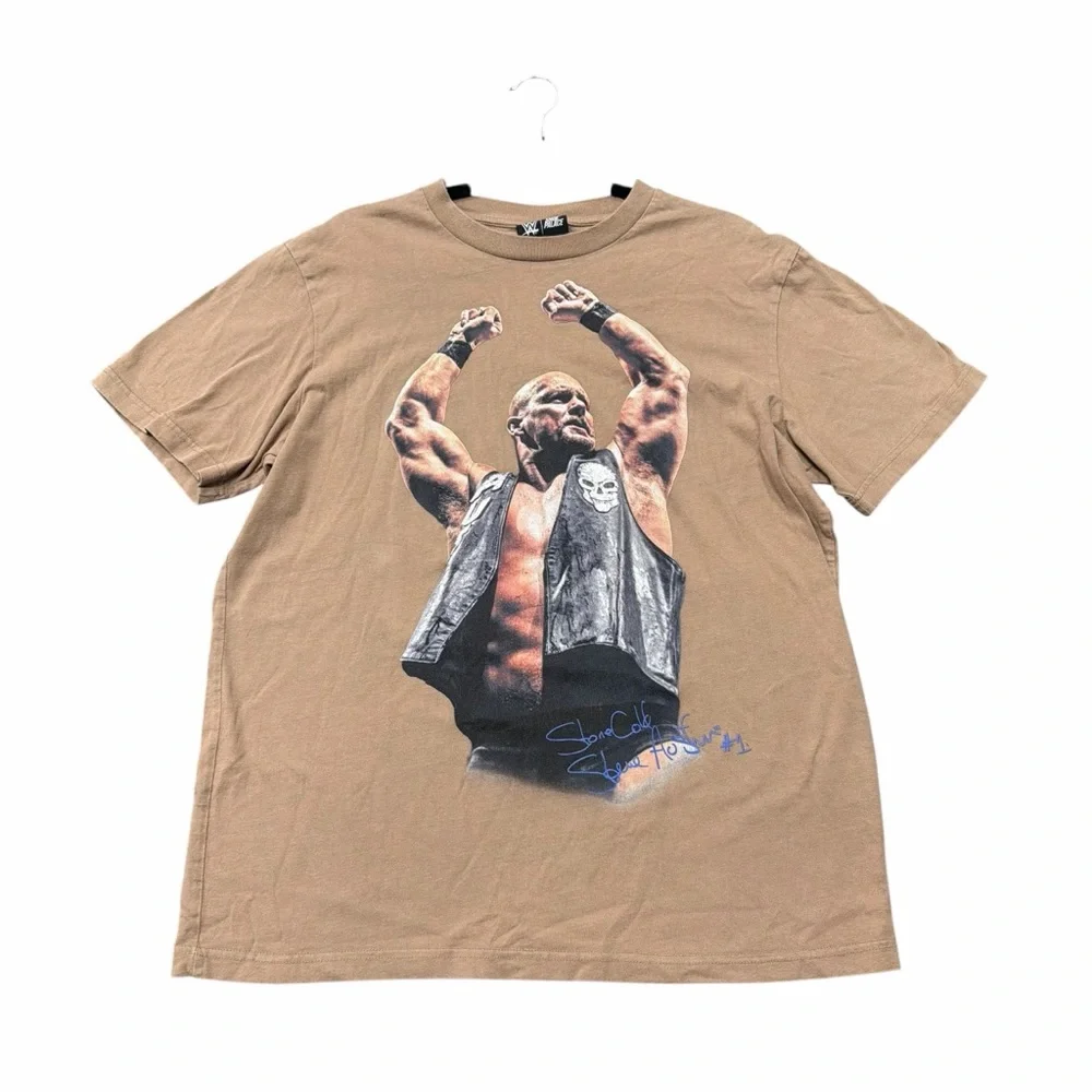 WWE Stone Cold Steve Austin Graphic Tee Size Large Tan Shirt - Picture 1 of 3